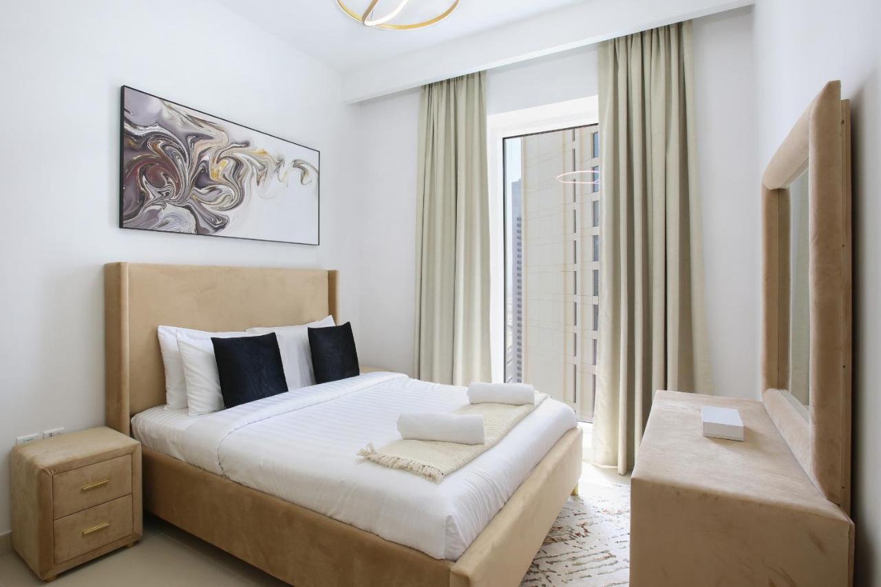 Creek Horizon, Creek Harbour - 3br & Maids - Allsopp & Allsopp * Dubai